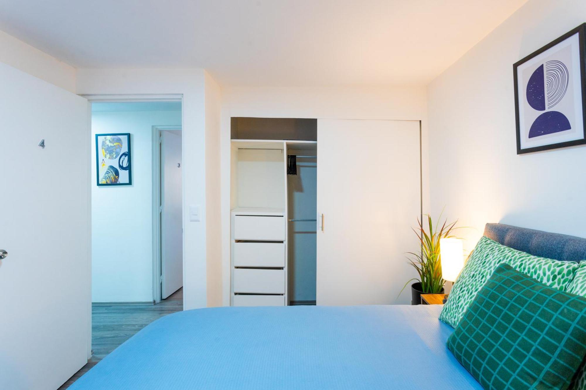 Private #4 In A 4 Bedroom In Roma Norte, *
