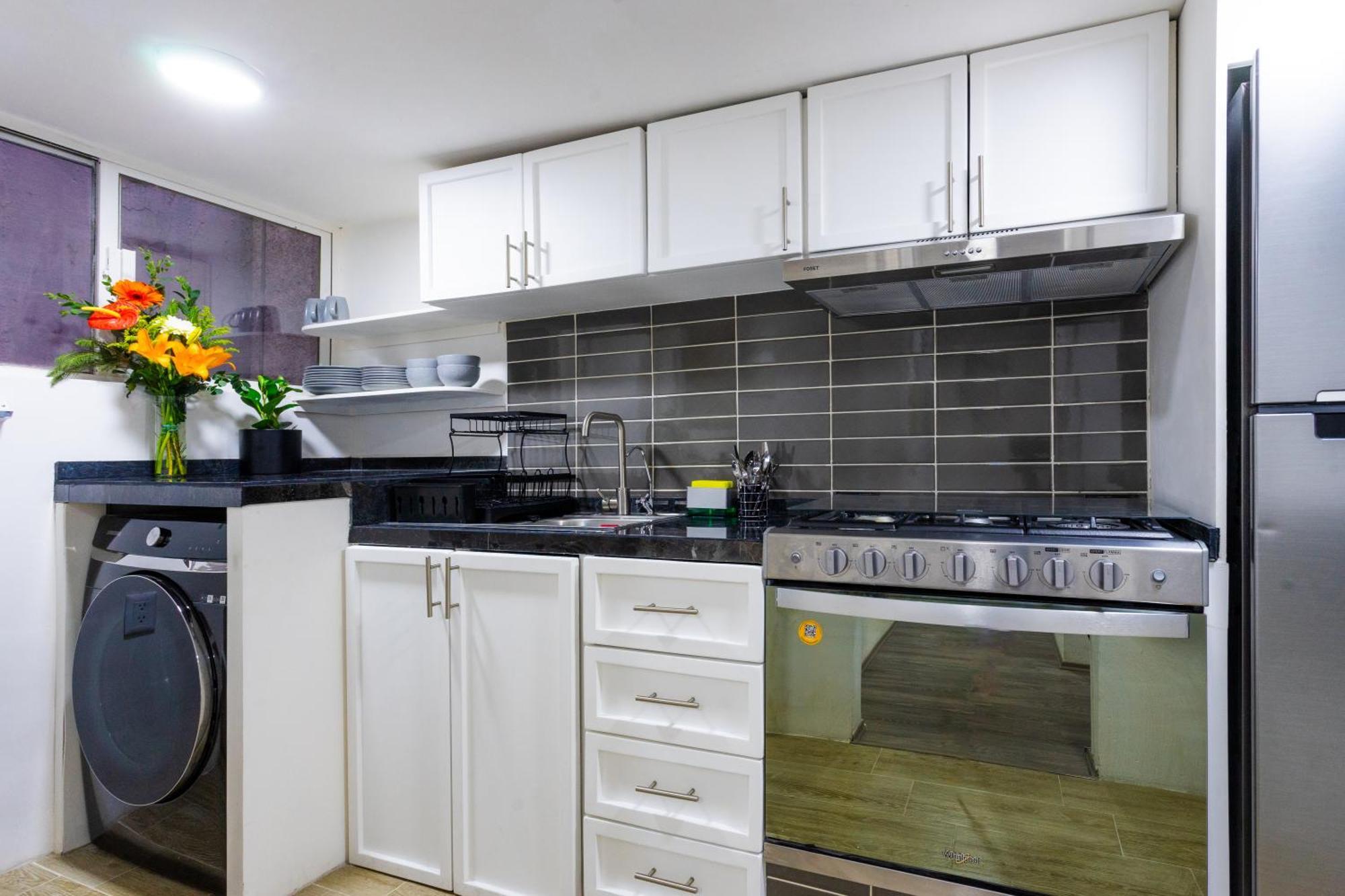 Private #4 In A 4 Bedroom In Roma Norte, Guest house *